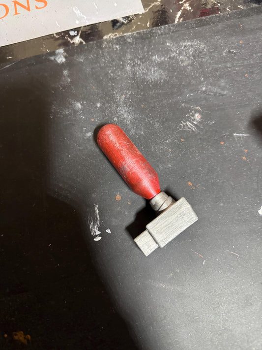 Full-size 3d-Printed Fallout Jet Chem Inhaler - Cosplay or Display.